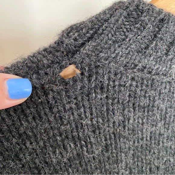 Vintage United Colors of Benetton Shetland Wool Scandi Fair Isle Sweater L - Picture 16 of 16